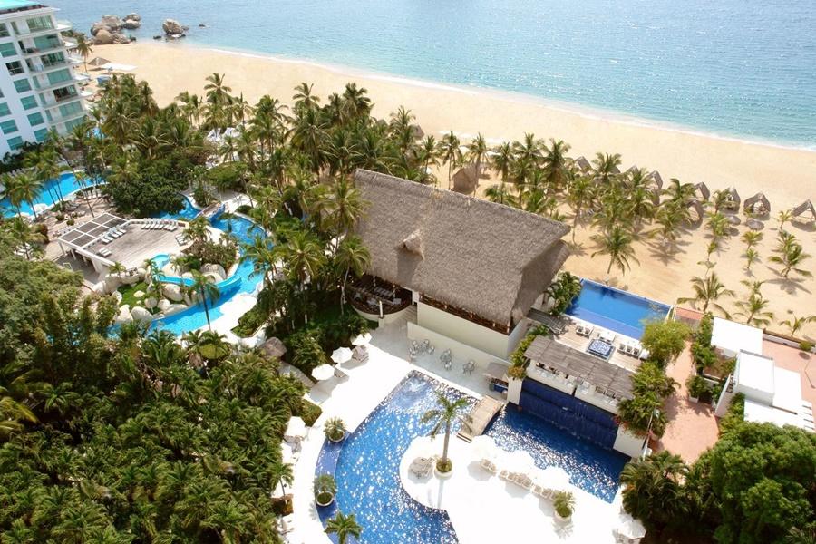 Emporio Acapulco Hotel Exterior foto Aerial view of the resort