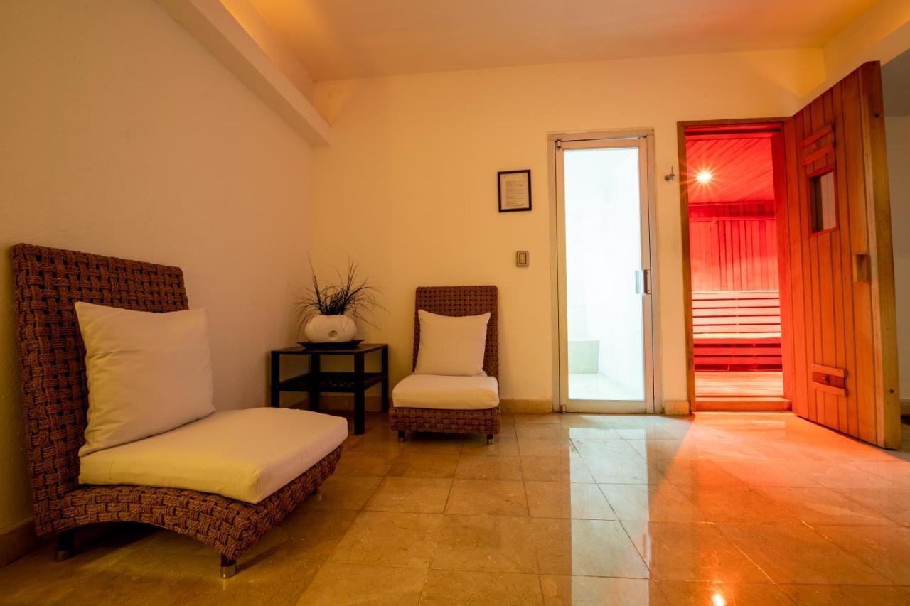 Emporio Acapulco Hotel Exterior foto A room at the spa