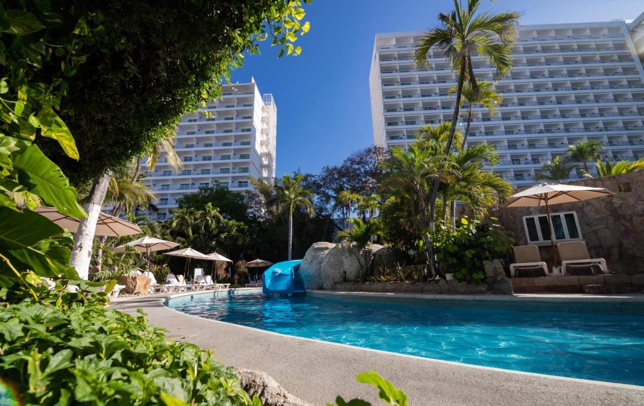 Emporio Acapulco Hotel Exterior foto The pool at the Royal Hawaiian Hotel