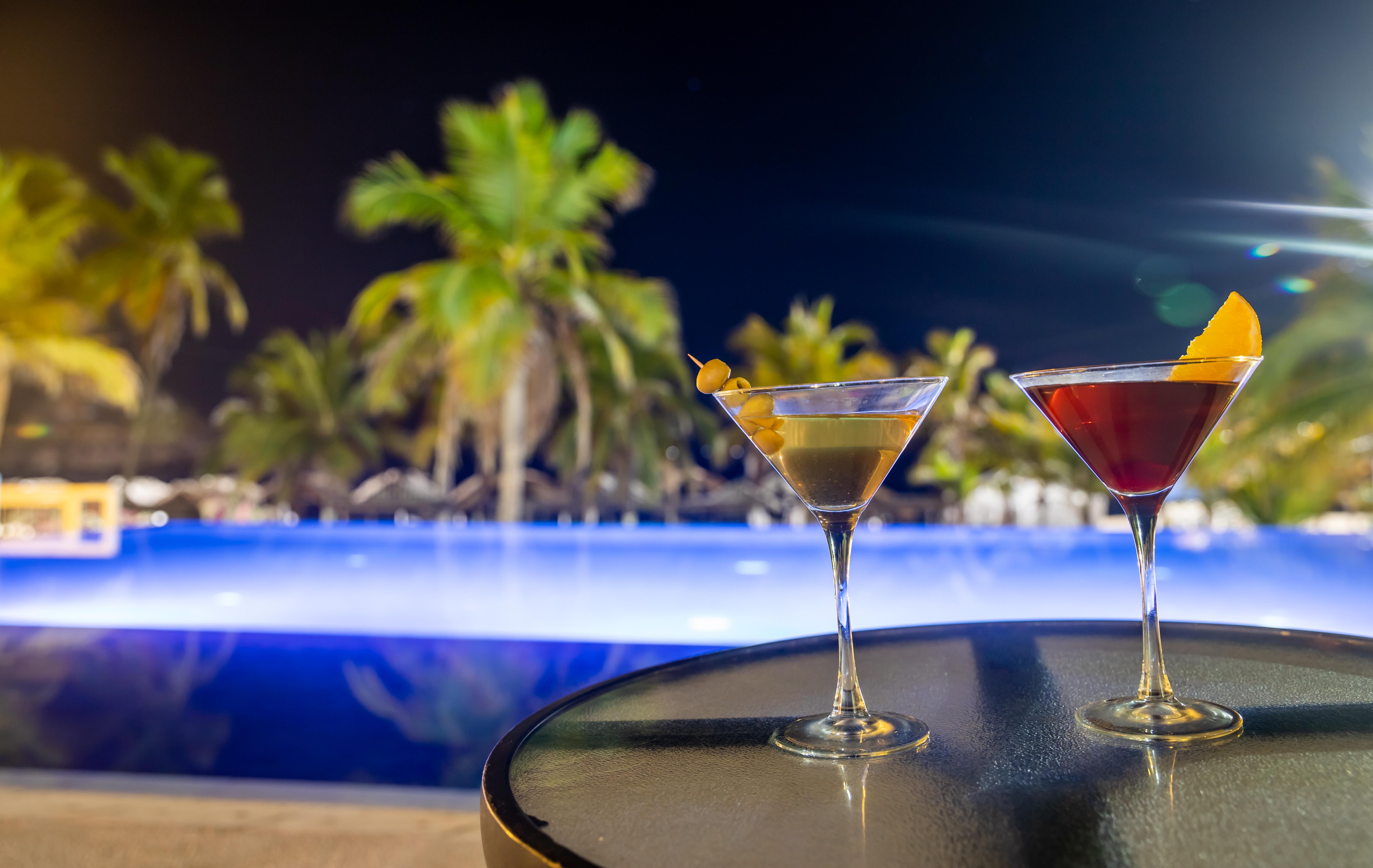 Emporio Acapulco Hotel Exterior foto Cocktails at the pool