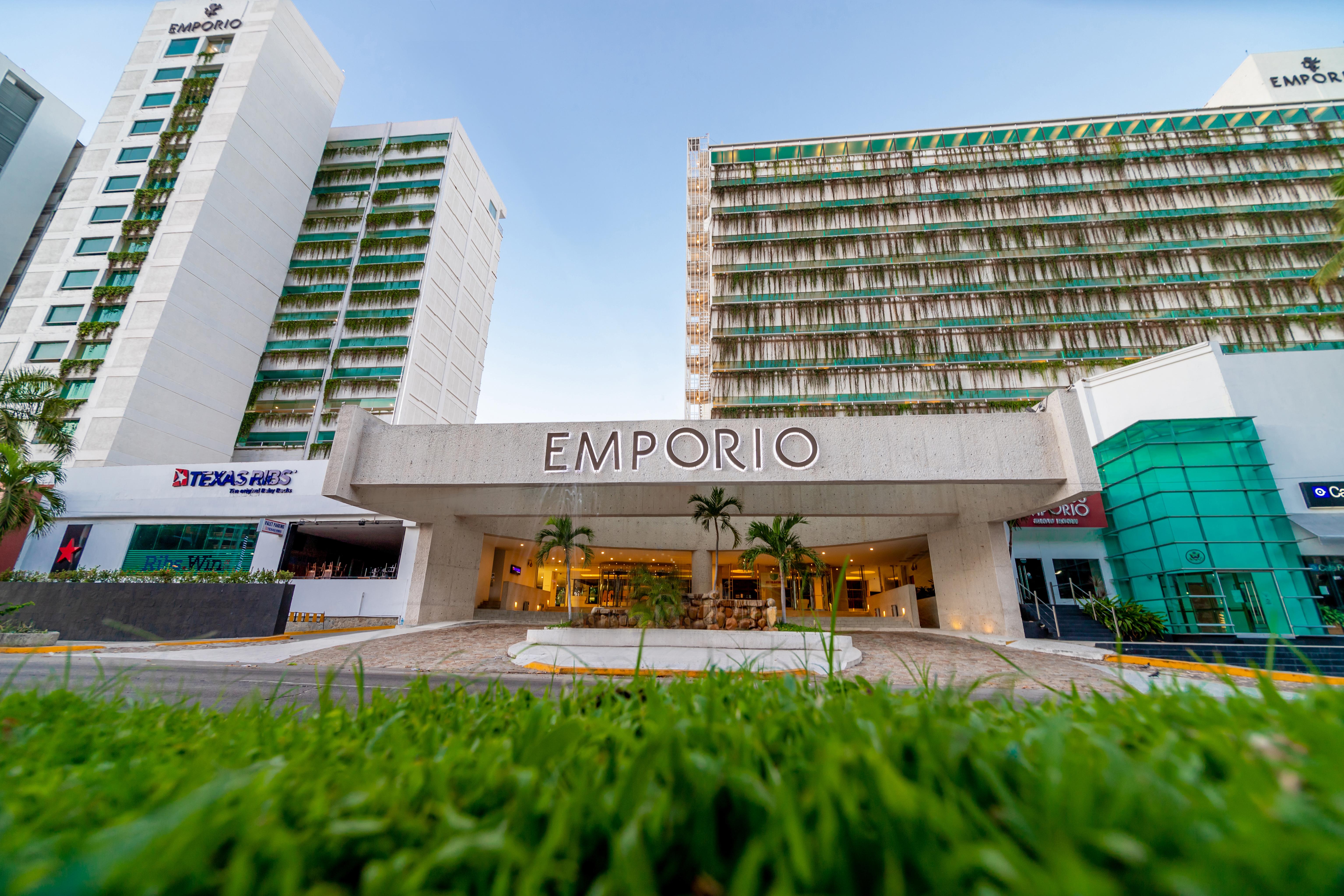 Emporio Acapulco Hotel Exterior foto Emporio shopping mall